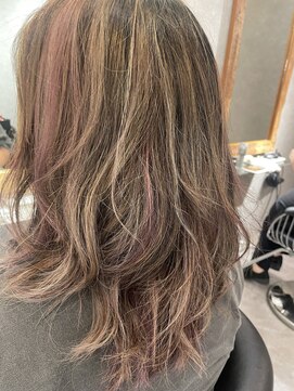 アラモア 国立(Alamoa) ハイライトスタイル