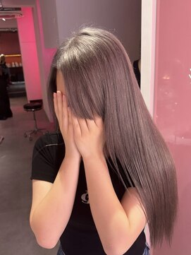 ダズリングディア(Dazzling Deer) ホワイトグレージュ/ミルクティーグレージュ/ストレート