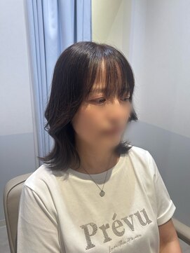 エレノア 枚方(Eleanor) くびれミディアムレイヤー@飛鳥