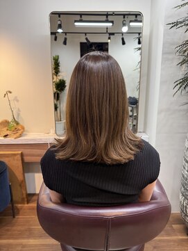 アルボーテルジェ(Art BeAute' ROUGET) 白髪をぼかしたカラー/脱白髪染め/ミディアムレイヤー