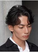 センターパート×ルーズパーマ　　　　　　　　　　　　　　　　