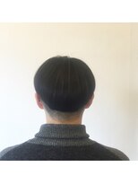 カタチヘアー(HAIR) 。。。。。。。マル。。。直線。。。ショートノカタチ。。。。。