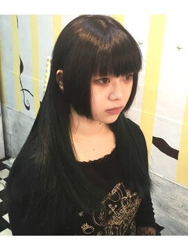 バルテイン(Hair Valtein) ブラックインナーグリーン姫カット