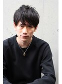 黒髪ショートレイヤー
