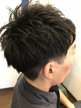 ヒッピーヘアー(Hippie Hair) 束感ショート