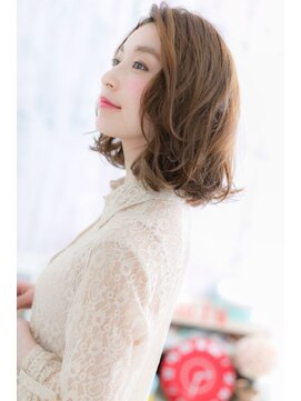 ミック ヘアアンドビューティー 大山店(miq  Hair&Beauty) ラフウェーブで…フェミニンミディb