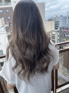 ライズ バイ レボ(RISE by REVO) ペールベージュセクションカラーグラデーションカラー外ハネボブ