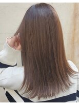 サーティーン(THIRTEEN) 秋にピッタリ☆まろやかベージュ☆伸ばし中のお客様【30代】