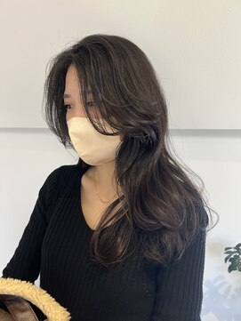 トレス(TRESS) 艶髪　レイヤーボブ　顔まわりウルフボブ　オリーブベージュ