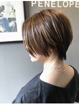 ペネロープ(Penelope)&nbsp;［新宿］ショートstyle/前下がり/長め前髪/ハイライト