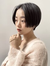 ミィ 表参道(mee.) デザインカラー/レイヤーカット/ウェットヘア/オリーブベージュ