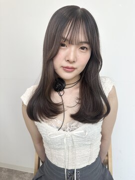 スティル カラン(STILL calin) グレージュカラー×レイヤーカット