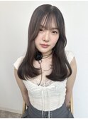 グレージュカラー×レイヤーカット
