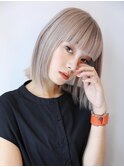 ホワイトブロンド　ダブルカラー　ブリーチ　横浜　ボブ