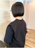 ぱつっとボブ × ハイライト