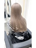 ブリーチ　ベージュ　レイヤーカット　トリートメント　 豊川