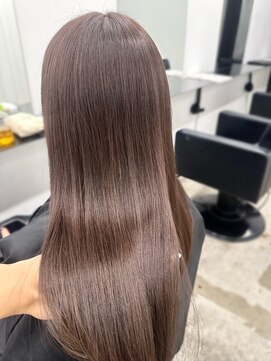 ココ 本八幡(KOKO) M黒髪小顔ヘアオリーブグレー艶髪クラゲヘアーココアベージュ