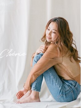 シェリー(Cherie)の写真/“大人キレイヘア”を求める大人女性にオススメ◎＜カット＋白髪ぼかしカラー＋マイクロバブル￥12,100＞