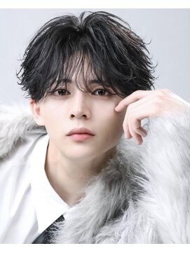 アストラ(ASTRA) MEN’S HAIR/波巻きツイストスパイラル/リバースセンターパート