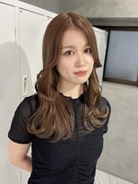 スウィープ 平尾(sweep)&nbsp;ブリーチ2回必須なミルクティーベージュ