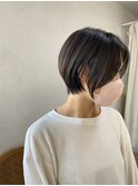 残暑に涼しげな暗髪ショートボブ