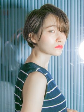 リリアン 表参道(relian) ショートヘアで大人フェミニンな雰囲気に
