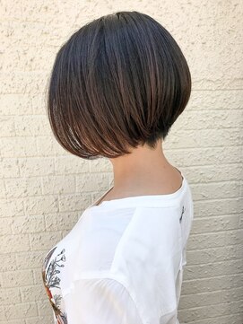 モリオ フロム ロンドン 成増店 【morio成増3号店】刈り上げ前下がりグラデーション