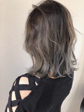 グレース(GRACE) 外国人風カラー*グラデーションカラー 担当 坂本