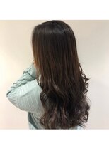 アイディー バイ ケンジ(id. by KENJE)&nbsp;ナチュラルグラ