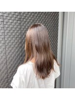 テイスティ プライム(tasty prime)&nbsp;キメ過ぎない大人ロング&ヌーディーベージュカラー