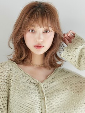 フォンズ(FONS) 透明感シアーベージュ×フリルレイヤーミディ くびれミディアム