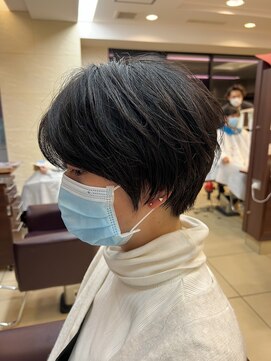 ファーレンピュアスウィート(fahren-pure-suite) 襟足短めショートスタイル