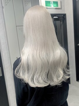 ロウル 渋谷(LOWRL) ホワイトロング/シルキーベージュ/渋谷