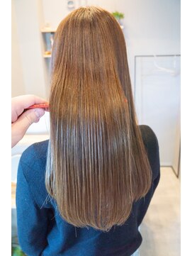アット(att..) att..【とつかひろや】お客様style縮毛矯正