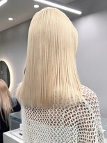 ソル ジングウマエ(SOL JINGUMAE) ホワイトベージュカラーダブルカラーフェイスフレーミングカラー