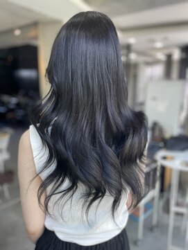 ニーゼロゼロナナ(2007) ブルーブラック