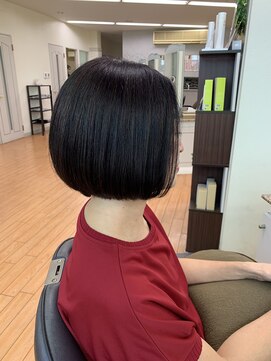 美容室 アズール(A ZOOR) コンパクトボブ