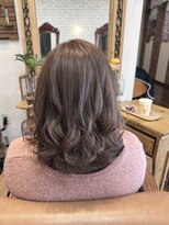 アブティール(ABOUTIR)&nbsp;グレイカラー×アッシュグレー