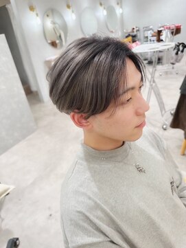 メンズチェレ 金剛店(MEN’s Chere) センターパート・ニュアンスパーマ・フェザーパーマ・束感・眉毛