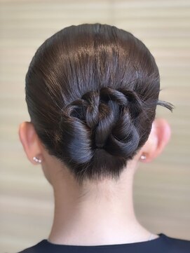 オーガニック リブ 川越(organic+live) 20代夏のお呼ばれカチモリセット◎タイトロープ編み