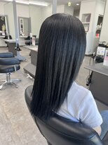 ガルボヘアー 桟橋店(garbo hair)&nbsp;ブルーブラック　艶髪　暗め　透明感　オイルストレート