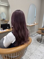 シカ 神戸三宮元町店(Cica)&nbsp;髪質改善 UPTOGLOSS 神戸三宮元町 美髪 縮毛矯正 ピンクベージュ