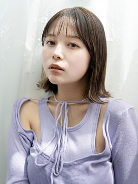 アイティーバイアルバム 松戸店(IT by ALBUM) ボブ小顔オリーブグレー顔周りレイヤー前髪カット_F30842