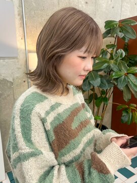 外ハネ/ボブ/レイヤーカット/ダブルカラー/ブリーチ/栄h228