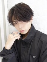 エイド 本店(aid) 前下がりセンターパート束感ニュアンス毛流れパーマ