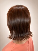 ロッカ(ROCCA) 美髪になれる切りっぱなしボブ