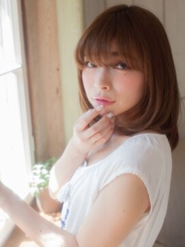 エマージュ 新宿(Emerge) ♪守りたくなる愛されマロンボブ♪