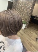 クリアグレージュカラー