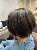 ショートボブ