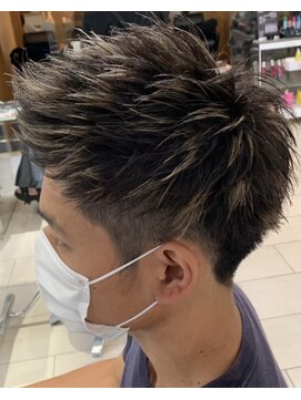 シエラ 心斎橋(CIERA.) CIERA.束感ハイライト×ツーブロック